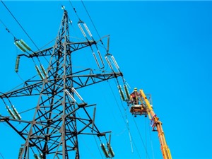Giá linh kiện để phát triển cơ sở hạ tầng lưới truyền tải điện tăng gấp đôi từ năm 2021